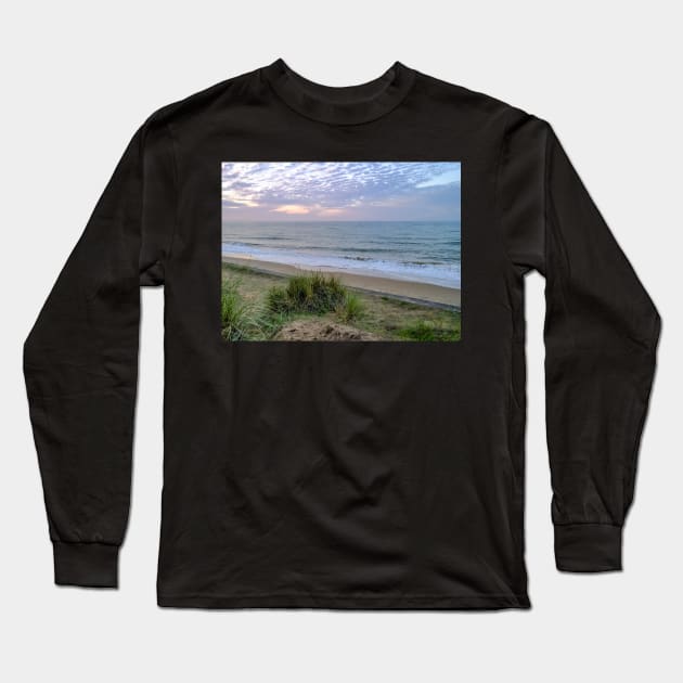 A view over Cart Gap beach Long Sleeve T-Shirt by yackers1